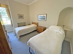 Photo 6- click for photo gallery
